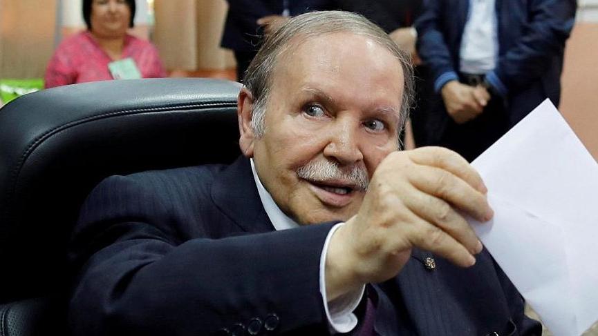 Cezayir’de seçimler ertelendi